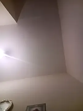 lina_ae from StripChat is Freechat