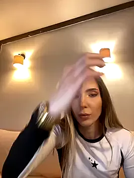 Girls: try live performances with matured performers, from dancing to quirks, in a variety of beautiful sex cams.