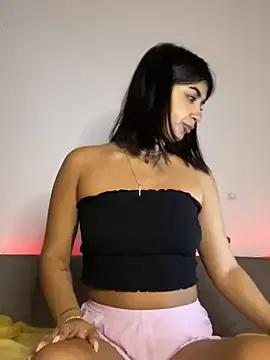 Lina_Xstasy from StripChat is Freechat