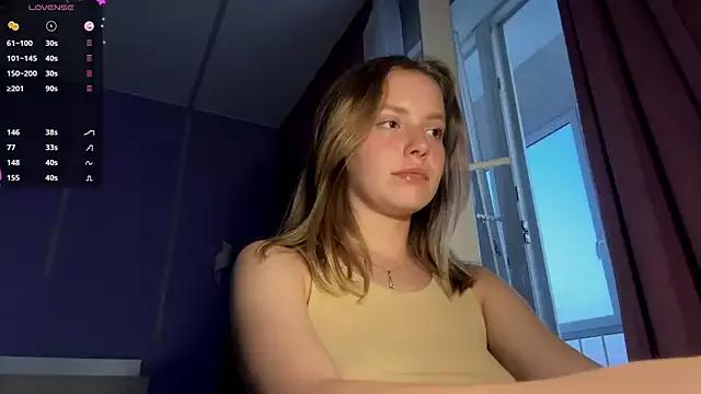 Girls: try live performances with matured performers, from dancing to quirks, in a variety of beautiful sex cams.