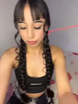 Linda_rouse from StripChat is Freechat