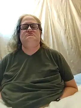 lindamarie_ from StripChat is Freechat