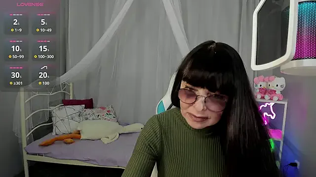 Girls: try live performances with matured performers, from dancing to quirks, in a variety of beautiful sex cams.