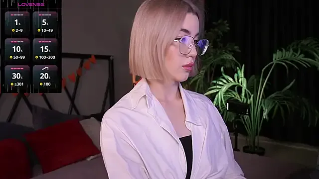 Girls: try live performances with matured performers, from dancing to quirks, in a variety of beautiful sex cams.