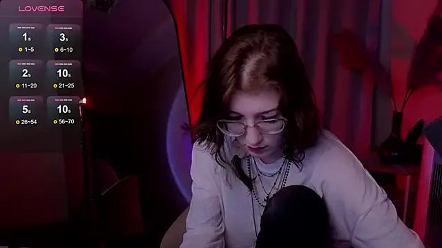 lissaros from StripChat is Freechat