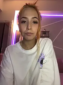 Little_ginger from StripChat