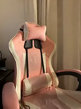 LittleBabyCat22 from StripChat is Freechat