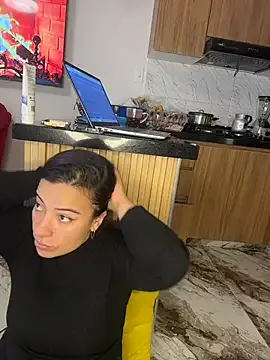 liz_and_thiago from StripChat is Freechat