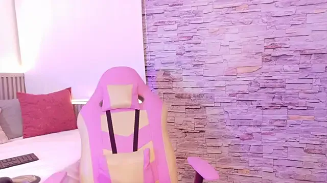 liz_monserrat_1 from StripChat is Freechat