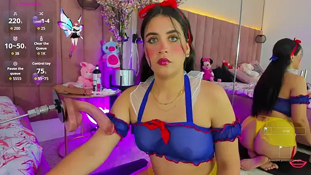 Girls: try live performances with matured performers, from dancing to quirks, in a variety of beautiful sex cams.