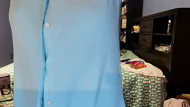 LizzyRU from StripChat is Freechat