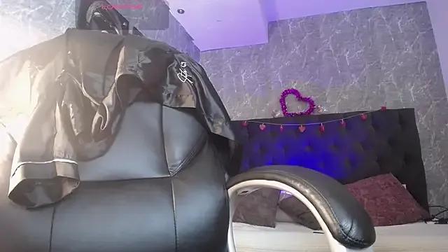 Girls: try live performances with matured performers, from dancing to quirks, in a variety of beautiful sex cams.