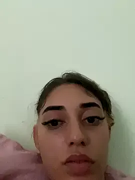 Loirinhaaa from StripChat