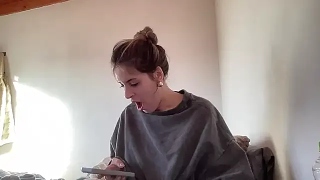 Girls: try live performances with matured performers, from dancing to quirks, in a variety of beautiful sex cams.