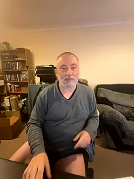 LondonTeffy from StripChat is Freechat