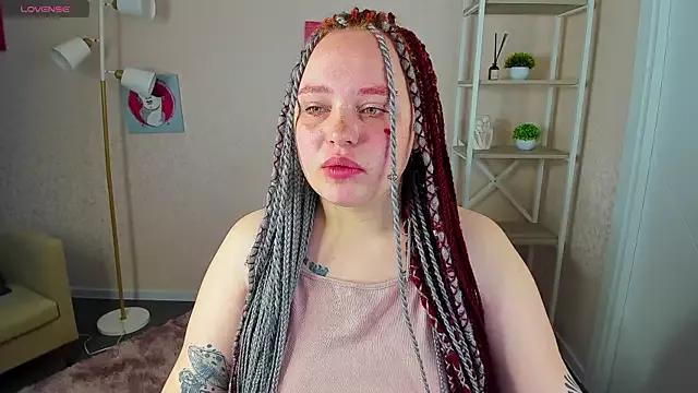 Looly_Rise from StripChat