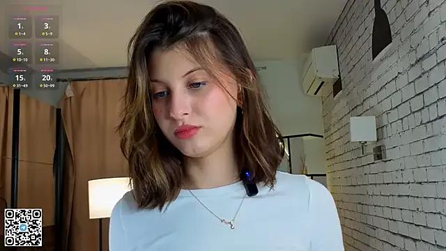 LorinaMaffitt from StripChat is Freechat