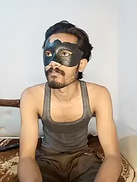 Lovebirdss from StripChat is Freechat