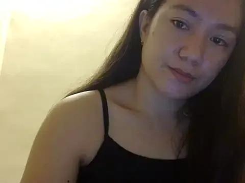 Lovelyclaya from StripChat is Freechat
