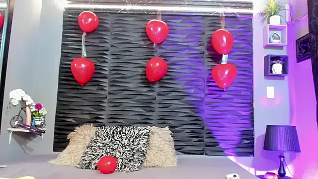 Girls: try live performances with matured performers, from dancing to quirks, in a variety of beautiful sex cams.