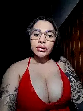 Lucisferxxx from StripChat is Freechat