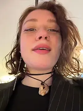 Lucy-joy from StripChat