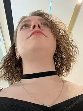 Lucy-joy from StripChat