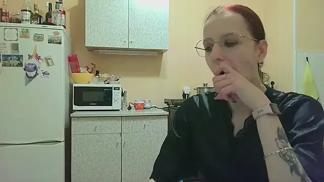 Lucy_Divine from StripChat is Freechat