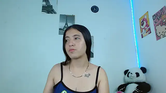 Lucy_y_Jacob from StripChat is Freechat