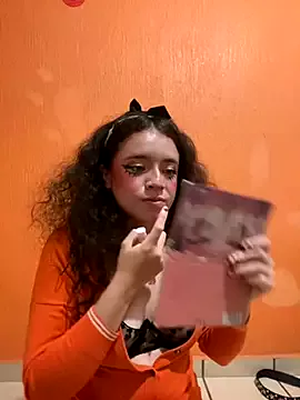 Girls: try live performances with matured performers, from dancing to quirks, in a variety of beautiful sex cams.