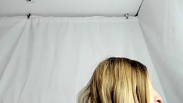 LukaCastillo from StripChat is Freechat