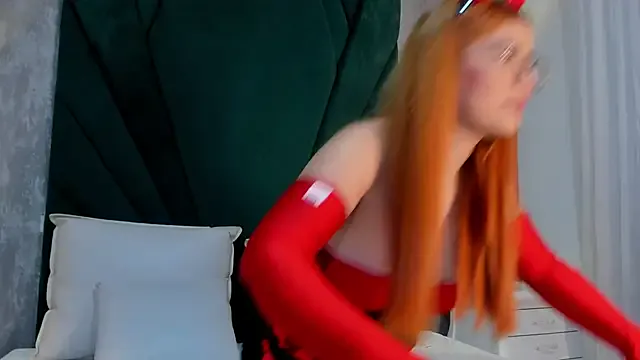 LuliJones from StripChat is Freechat