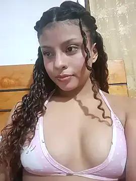 Lulupeach69 from StripChat