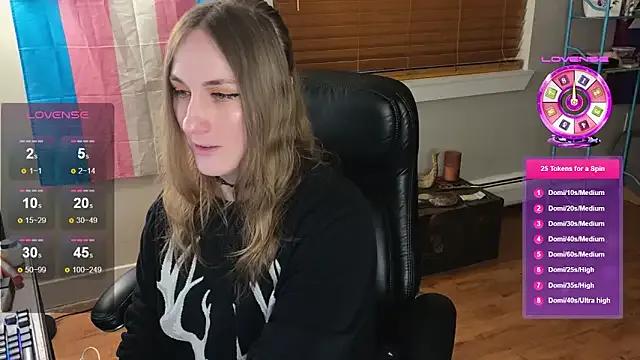luluvaladon from StripChat