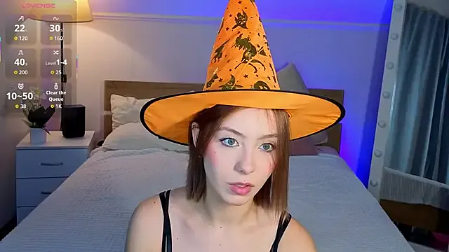 LumMina from StripChat