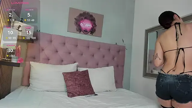 Girls: try live performances with matured performers, from dancing to quirks, in a variety of beautiful sex cams.