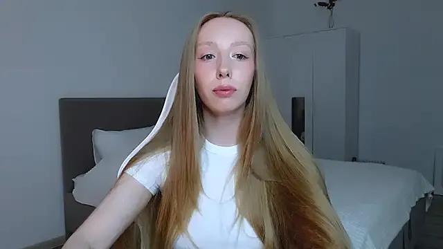 Luna_insniity from StripChat is Freechat