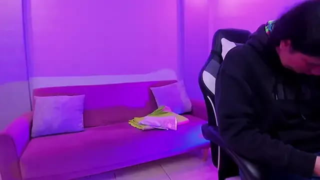 Luna_Ventura from StripChat is Freechat