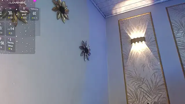 LunaaGrey_ from StripChat is Freechat