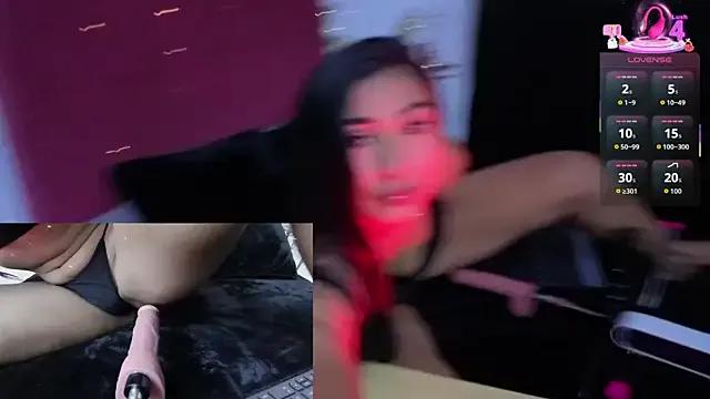 LunaMedusa from StripChat is Freechat