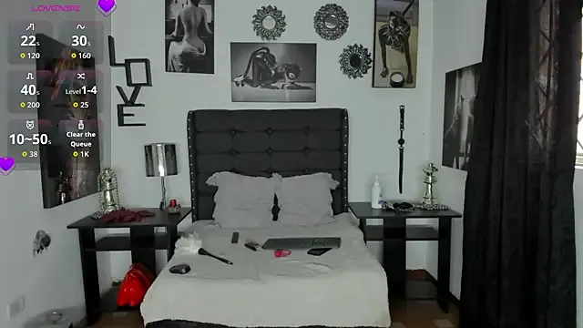 Girls: try live performances with matured performers, from dancing to quirks, in a variety of beautiful sex cams.