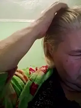 LusiyaGold5 from StripChat is Freechat