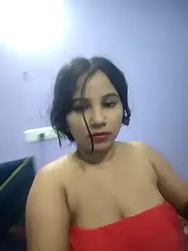 Lusty-radhika from StripChat is Freechat