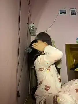 Lyn_bella from StripChat is Freechat