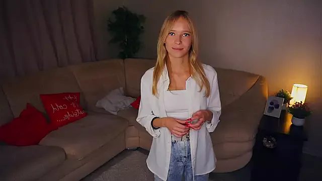 LynetBurby from StripChat