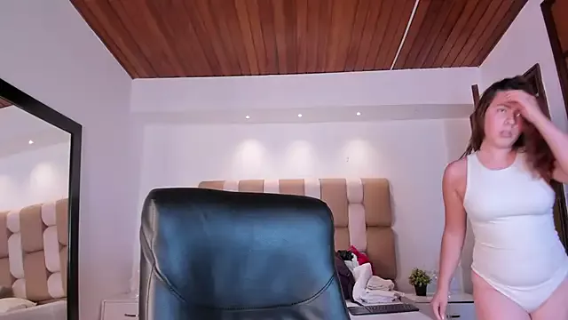 Girls: try live performances with matured performers, from dancing to quirks, in a variety of beautiful sex cams.