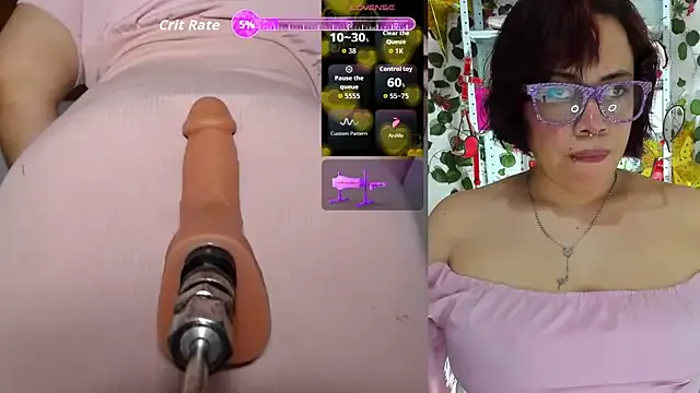 maacarenita from StripChat is Freechat