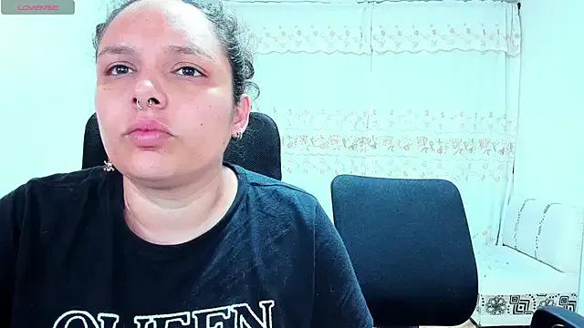 Mabelydani from StripChat is Freechat