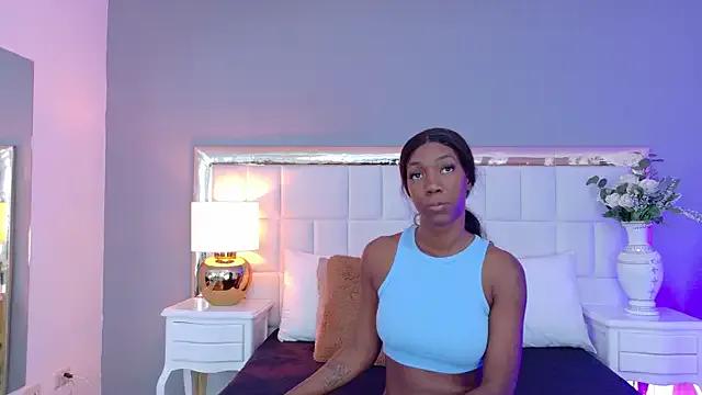 MadeleineHocker from StripChat is Freechat
