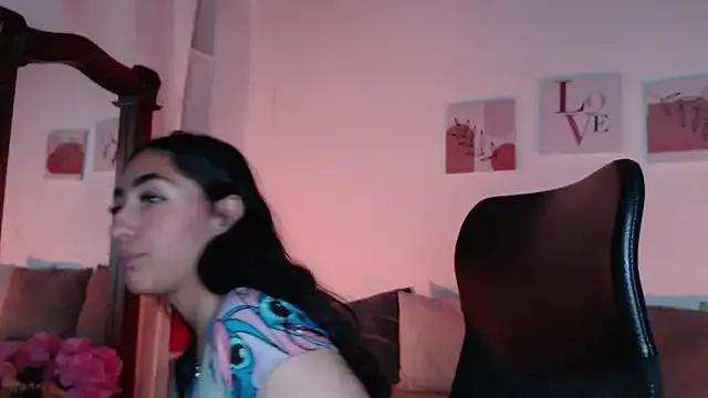 madisex_s from StripChat is Freechat